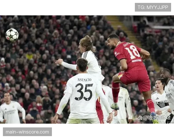 从0-2到3-2：解析利物浦主场惊天逆转皇马的战术调整